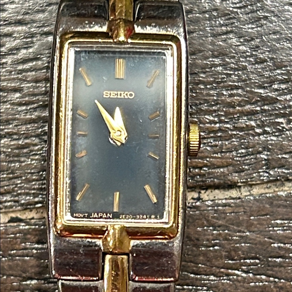 Seiko Silver And Gold Rectangular Watch - image 4